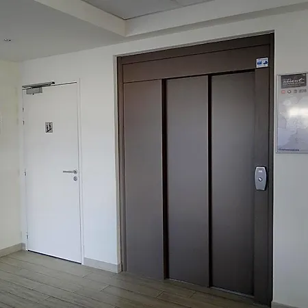 Hotel The Originals Access, Gare Cholet