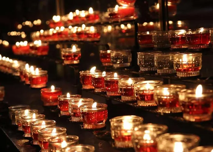 The Originals Access, Gare