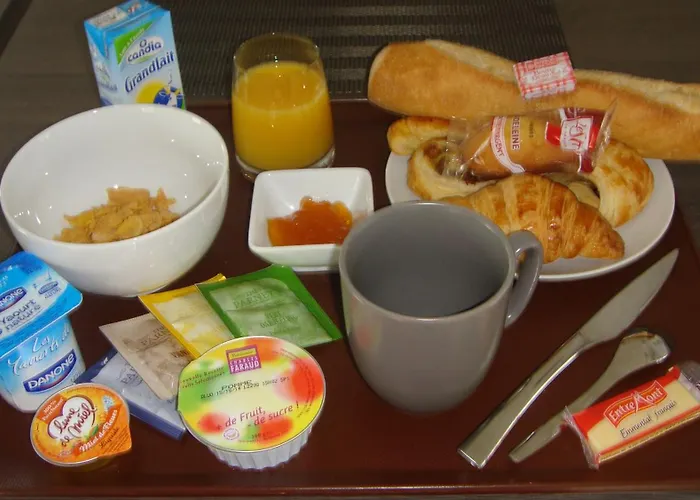 Hotel The Originals Access, Gare 2*